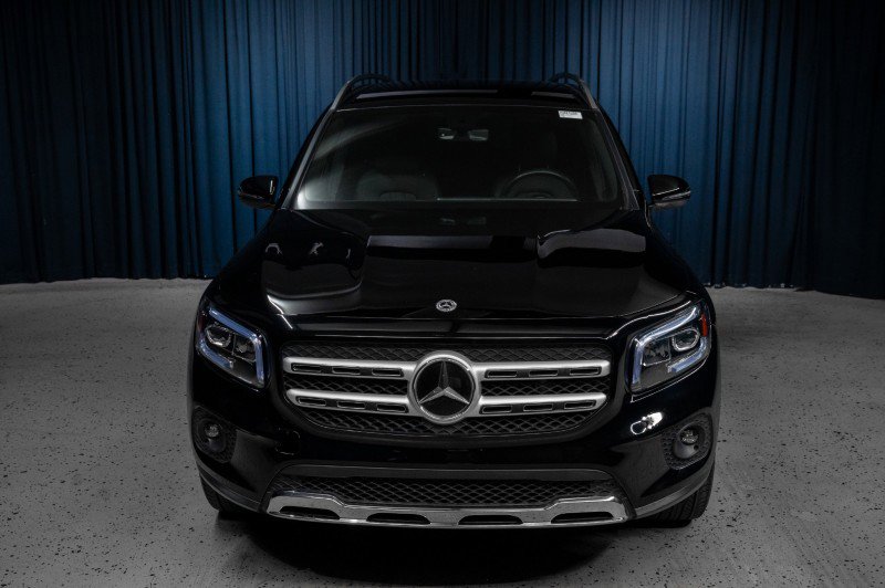 Certified 2023 Mercedes-Benz GLB 250 4MATIC image 2
