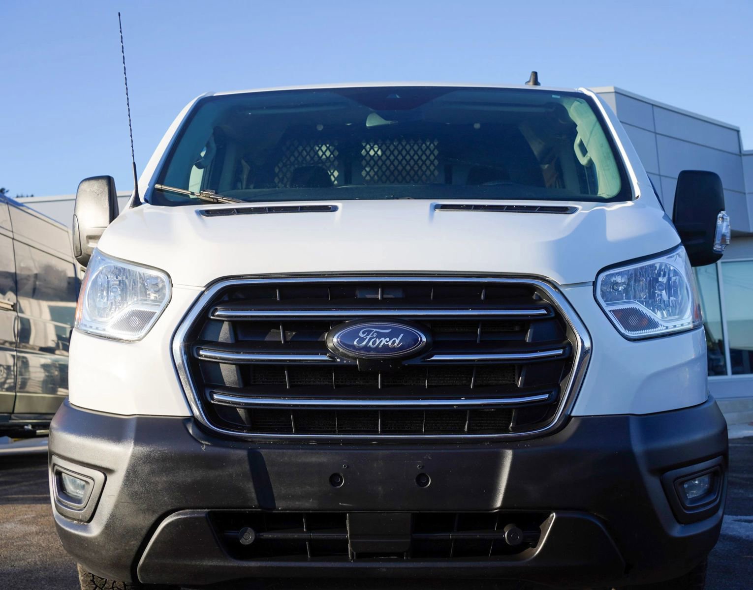 Used 2020 Ford Transit 250 Low Roof w/ Exterior Upgrade Package RWD image 20