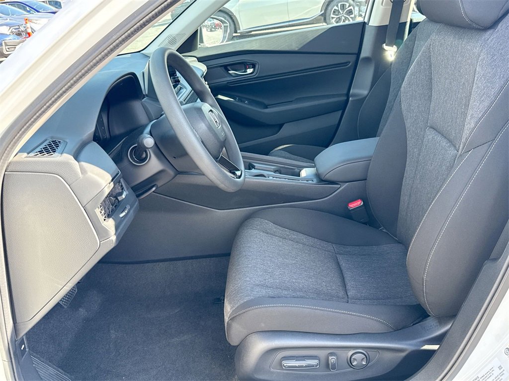 New 2025 Honda Accord SE image 13