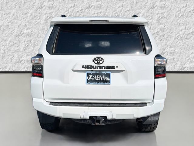 Used 2022 Toyota 4Runner SR5 RWD image 4
