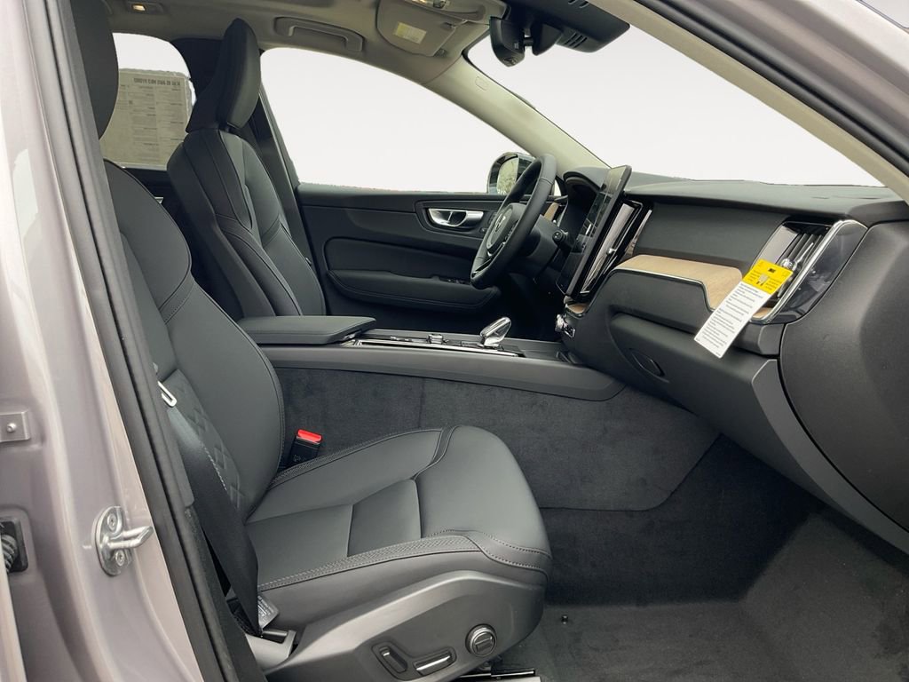 New 2026 Volvo XC60 B5 Plus w/ Climate Package image 15