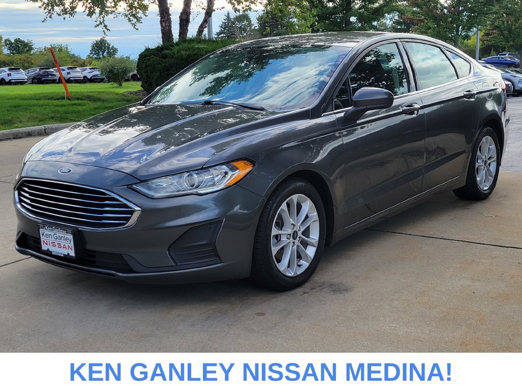 Used 2020 Ford Fusion SE FWD image 7