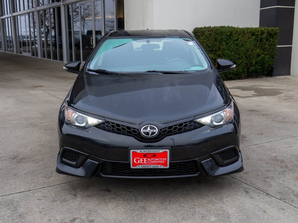 Used 2016 Scion iM Base image 2