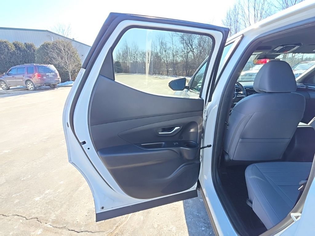 Used 2022 Hyundai Santa Cruz SEL image 31