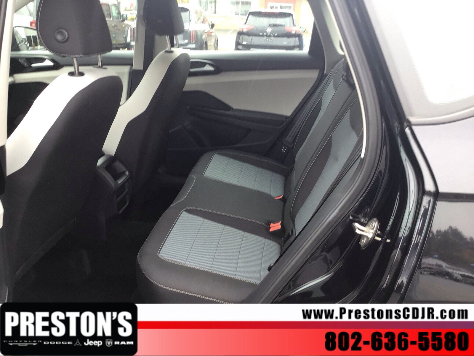 Used 2025 Volkswagen Taos S AWD/4WD image 14