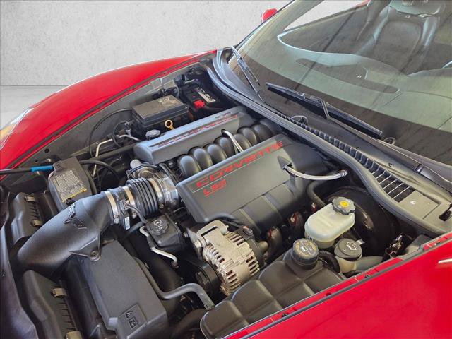 Used 2007 Chevrolet Corvette Coupe w/ Performance Package RWD image 19