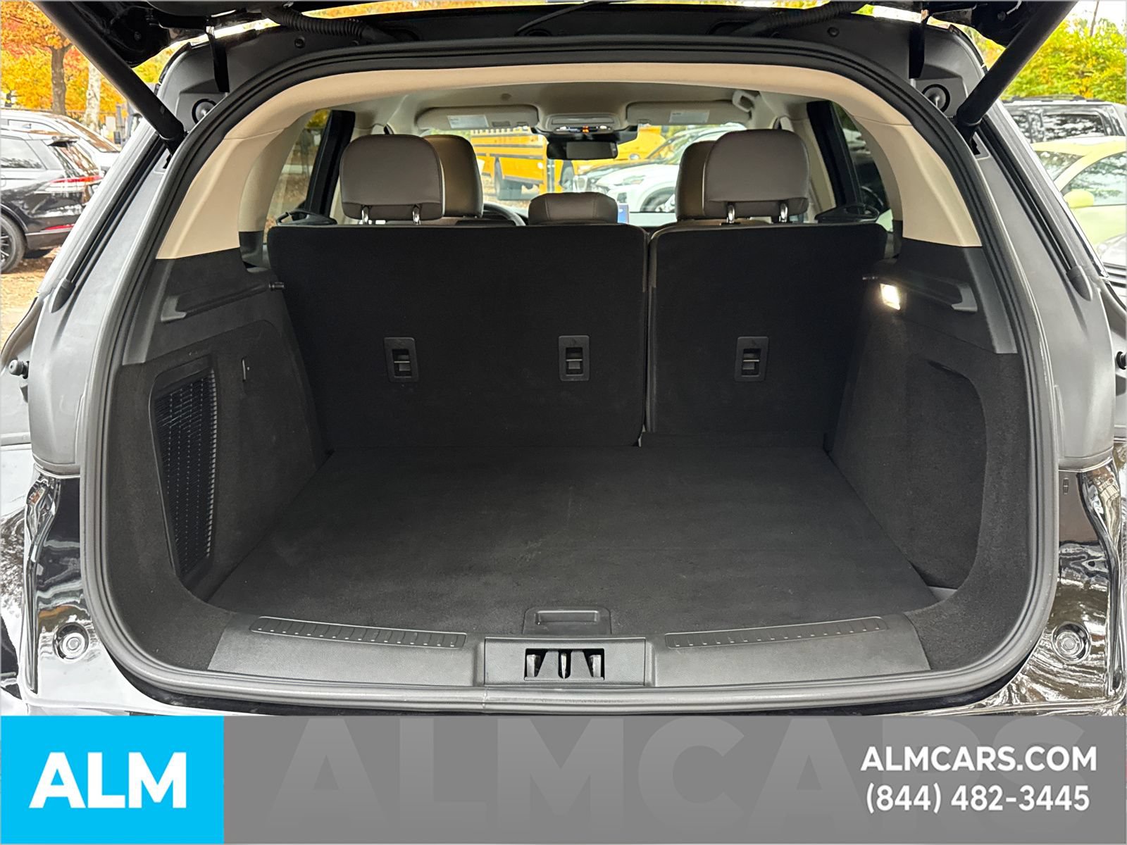 Used 2024 Lincoln Corsair AWD image 21