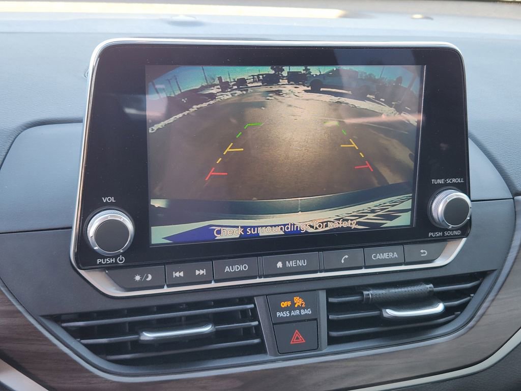 Used 2024 Nissan Altima 2.5 SV image 21