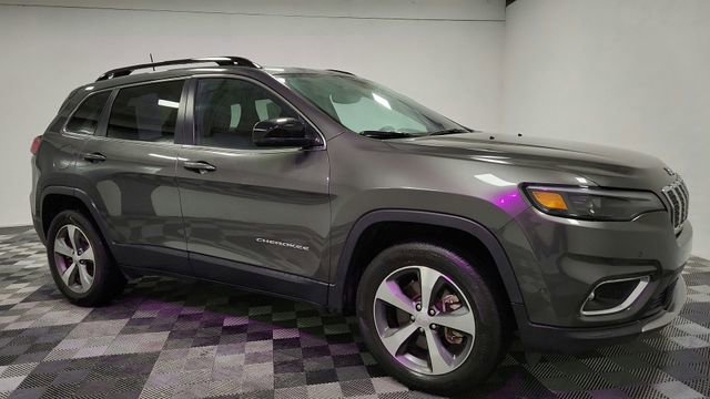 Used 2022 Jeep Cherokee Limited AWD/4WD image 9