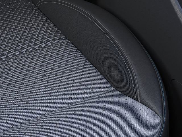 New 2026 Chevrolet Trax LT w/ LT Convenience Package FWD image 21