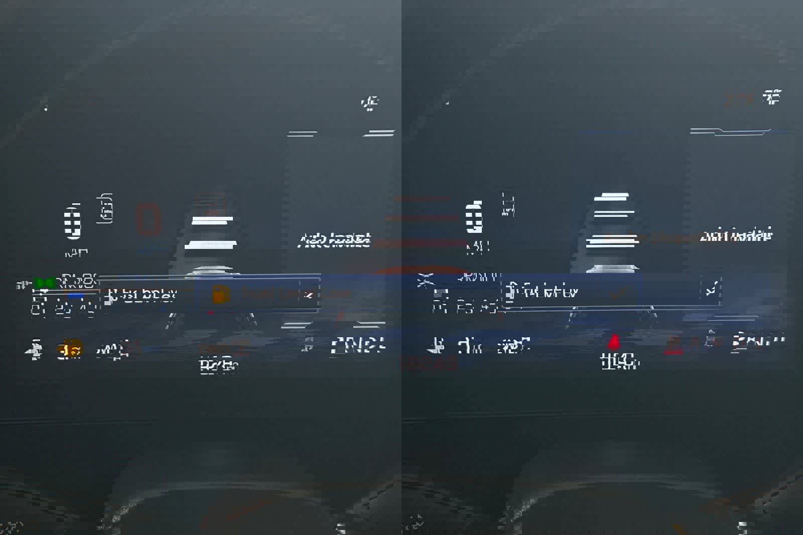 Used 2025 Chevrolet Traverse Z71 w/ Driver Confidence Package image 32