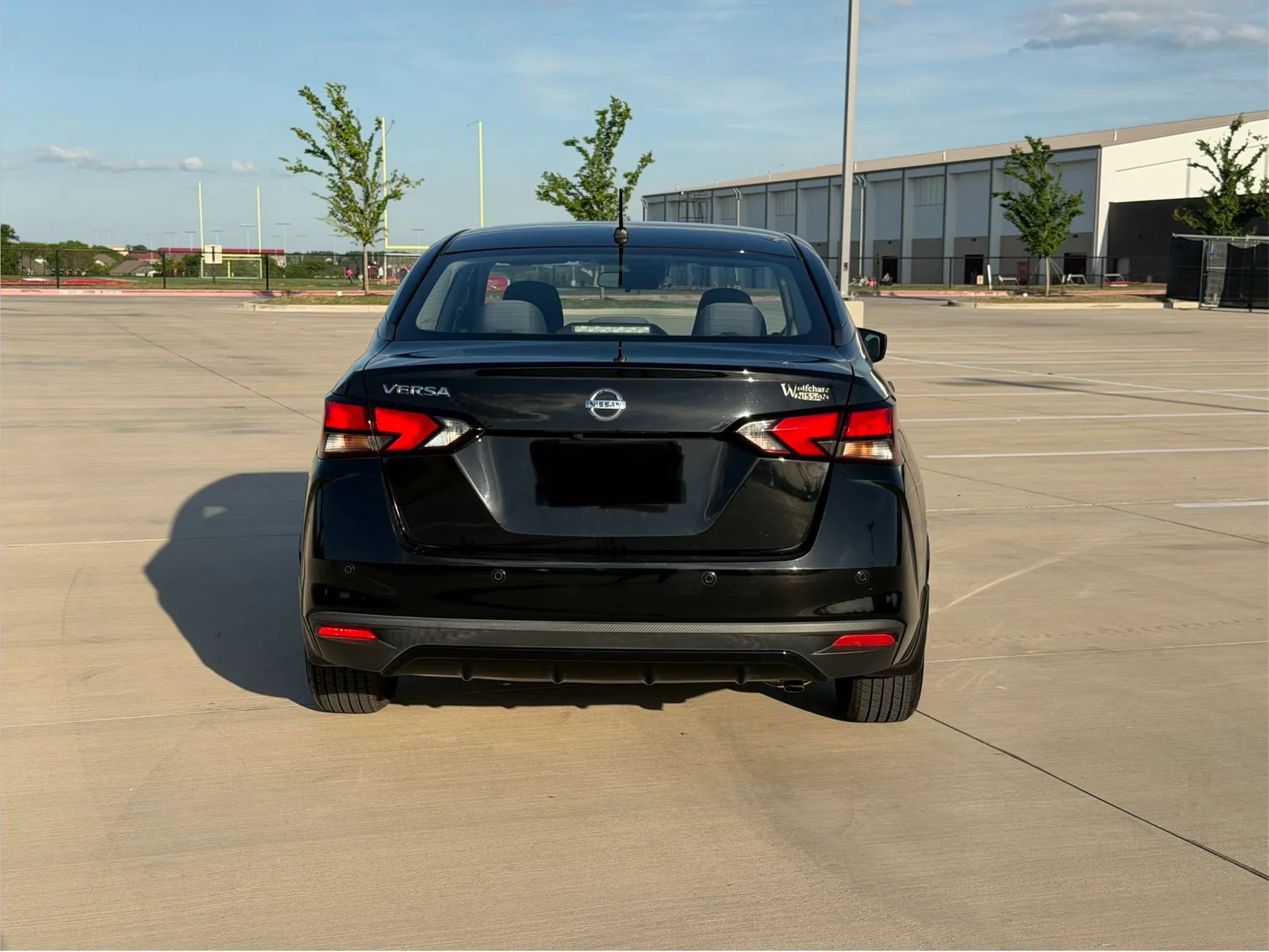 Used 2020 Nissan Versa S image 5