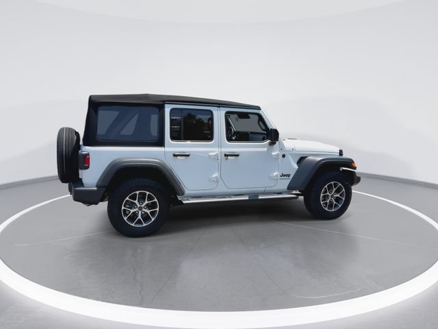 Used 2024 Jeep Wrangler Unlimited Sport AWD/4WD image 9