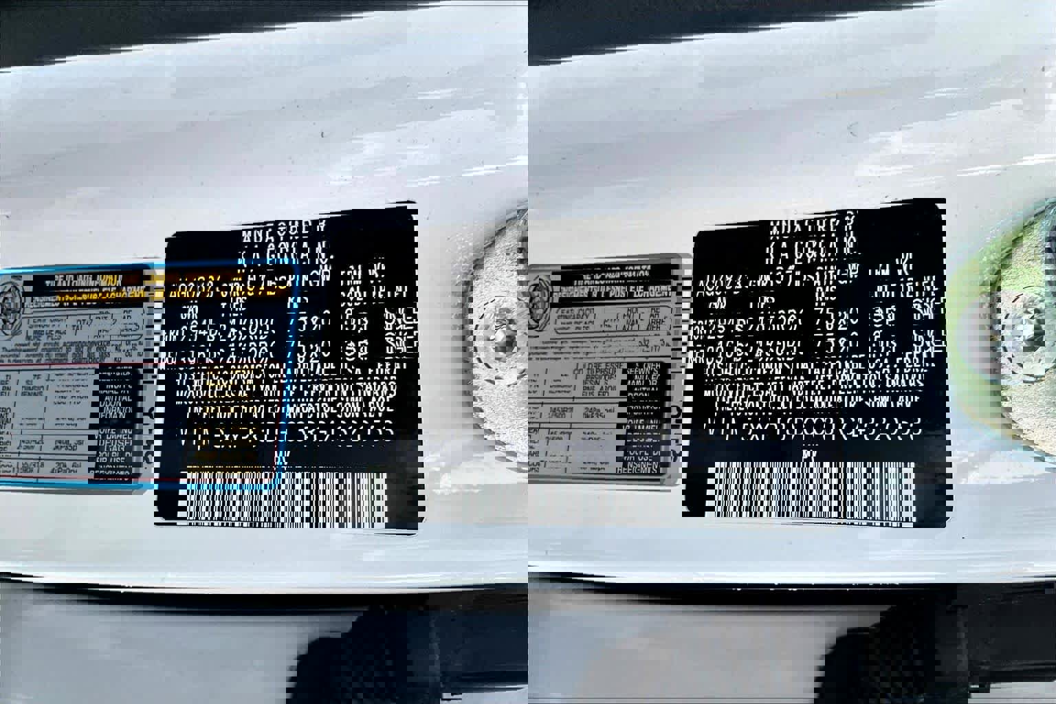 Used 2024 Kia Telluride EX w/ EX Captain's Chair Package image 39