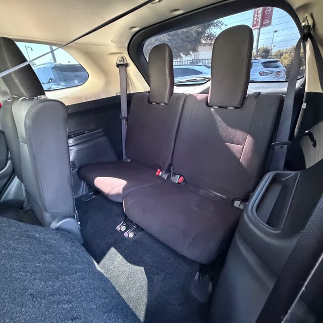 Used 2017 Mitsubishi Outlander SE FWD image 32