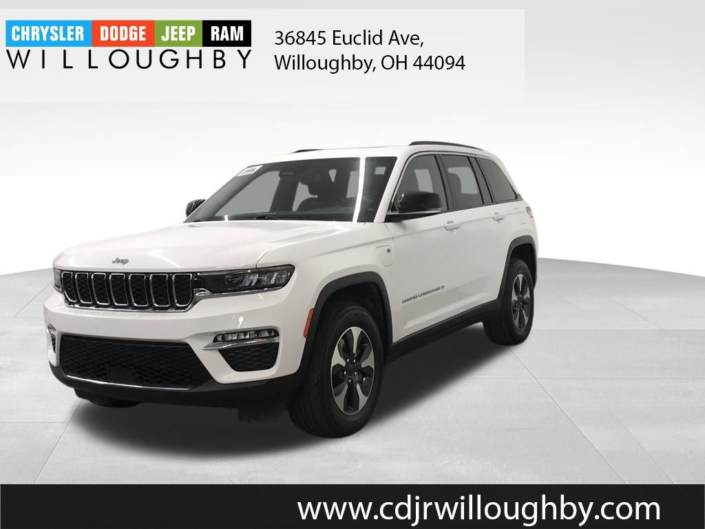Used 2024 Jeep Grand Cherokee Limited 4xe image 1
