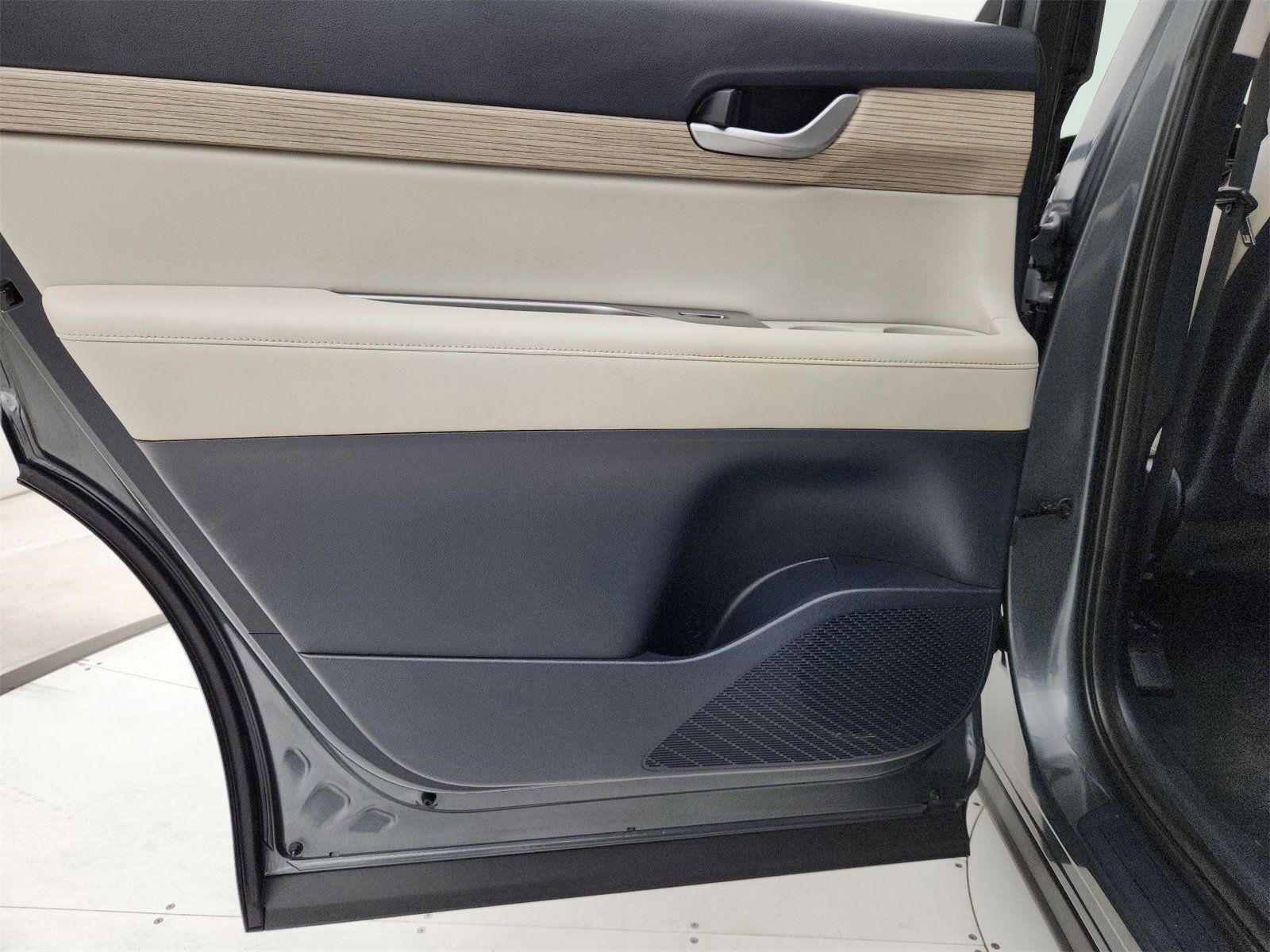 Used 2022 Hyundai Palisade SEL w/ 8P Bench Seat Package image 33