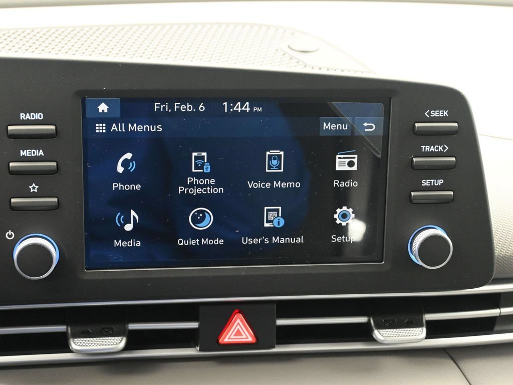 New 2026 Hyundai Elantra SEL Sport Premium FWD image 17