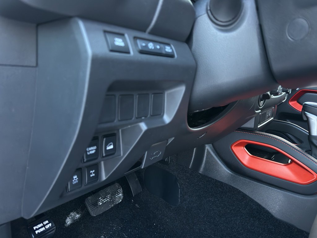 Certified 2024 Nissan Frontier PRO-4X w/ Off-Road Protection Package image 14