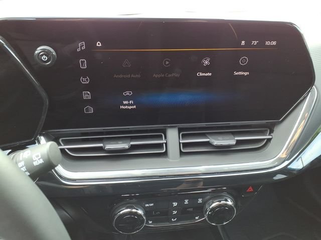 Used 2025 Chevrolet Trax ACTIV w/ Sunroof Package FWD image 23