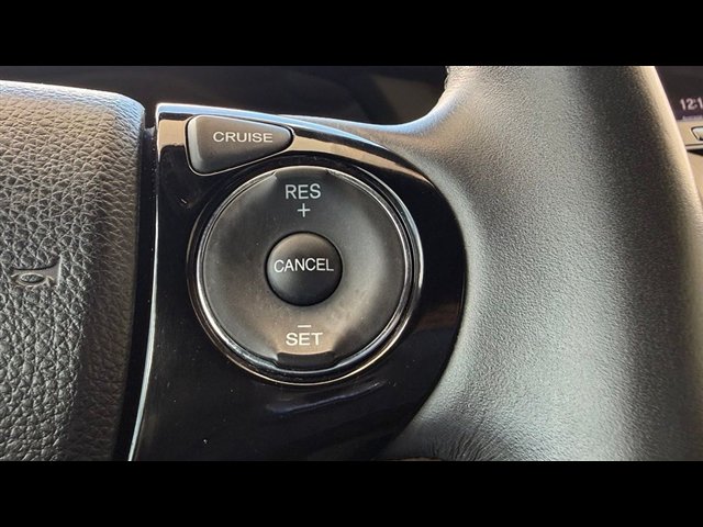 Certified 2017 Honda Accord EX-L image 30