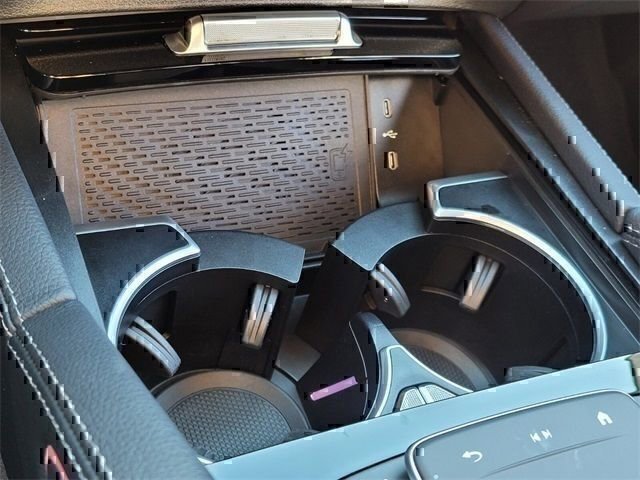 Used 2025 Mercedes-Benz GLE 350 4MATIC image 34