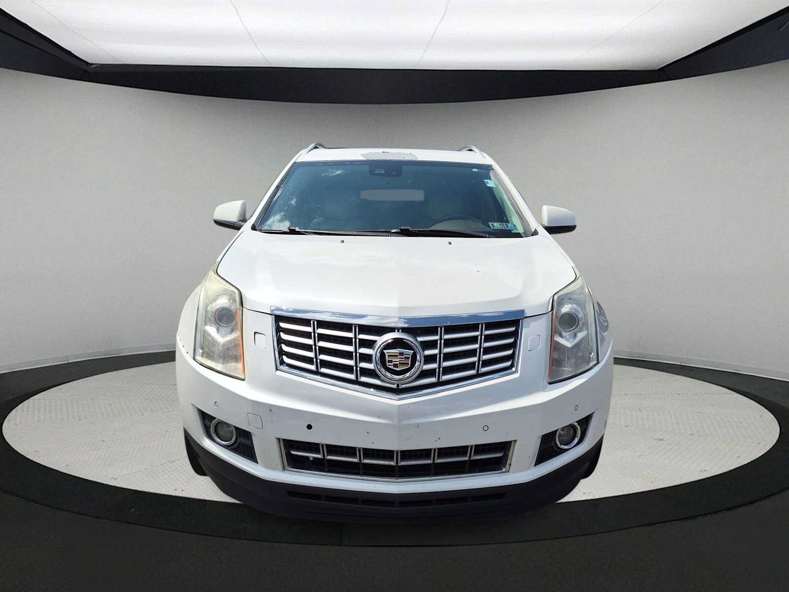 Used 2014 Cadillac SRX Performance w/ Driver Awareness Package FWD image 3