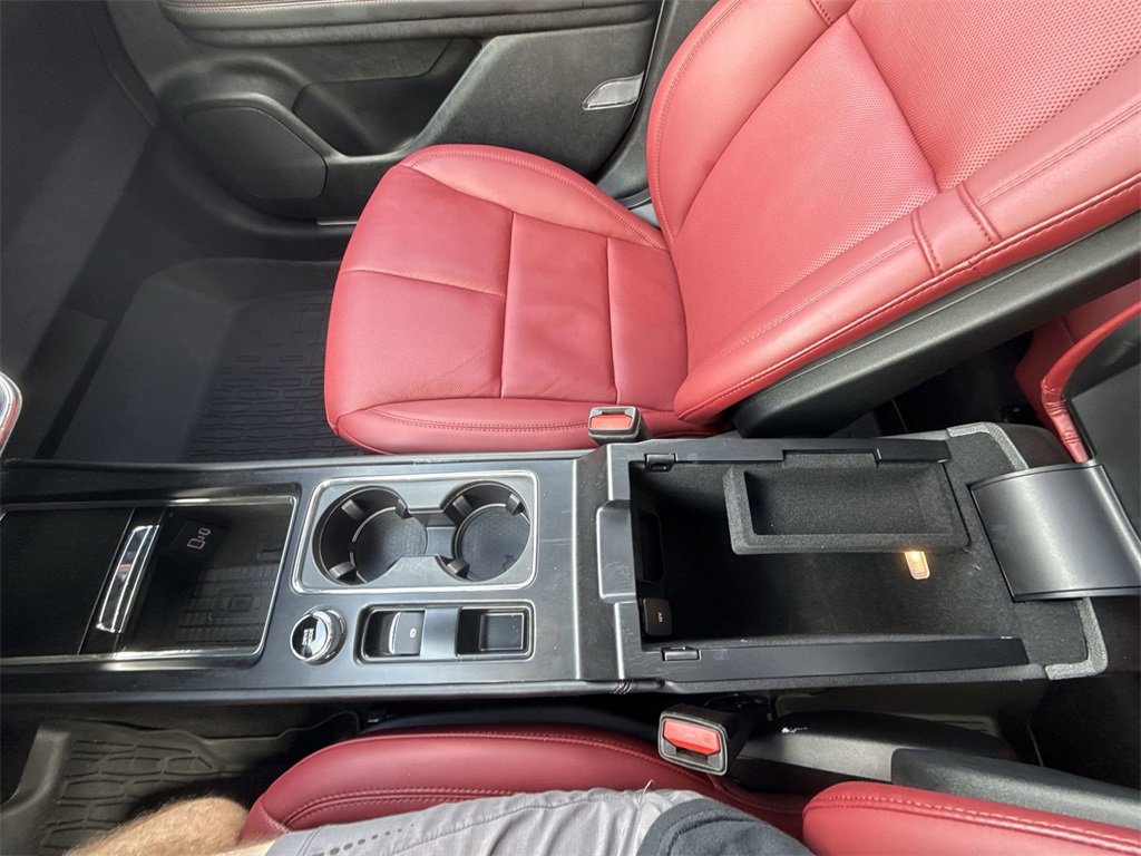 Certified 2025 Lincoln Corsair Reserve w/ Equipment Group 202A image 23