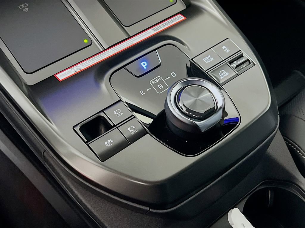 New 2026 Subaru Solterra image 14