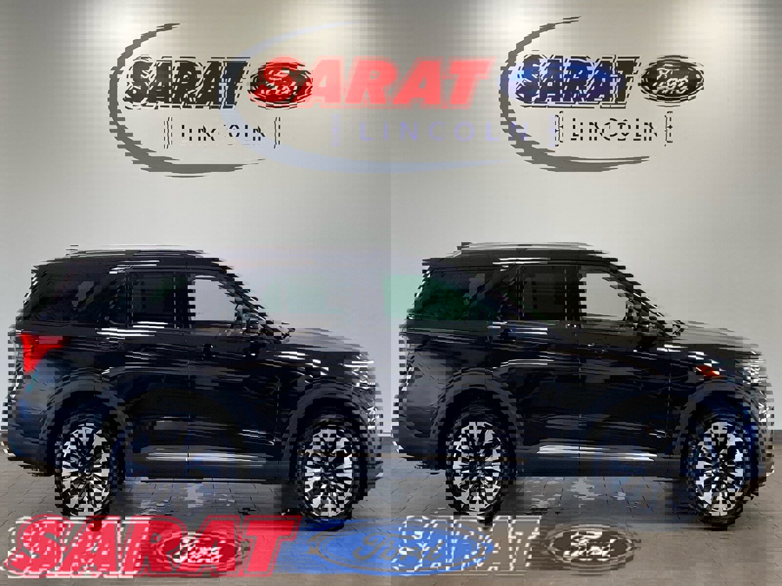 Used 2025 Ford Explorer Platinum w/ LUX Leather Package