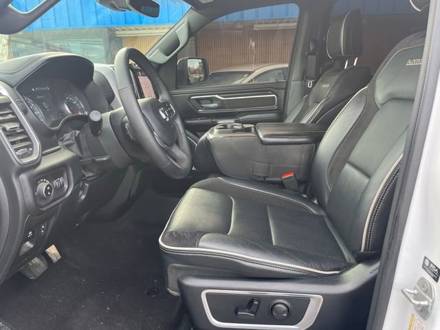 Used 2025 RAM 1500 Laramie image 13