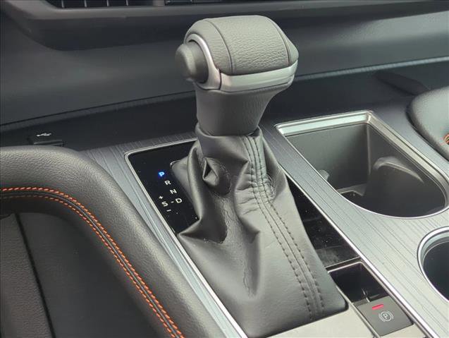 Certified 2022 Toyota Sienna XSE image 13