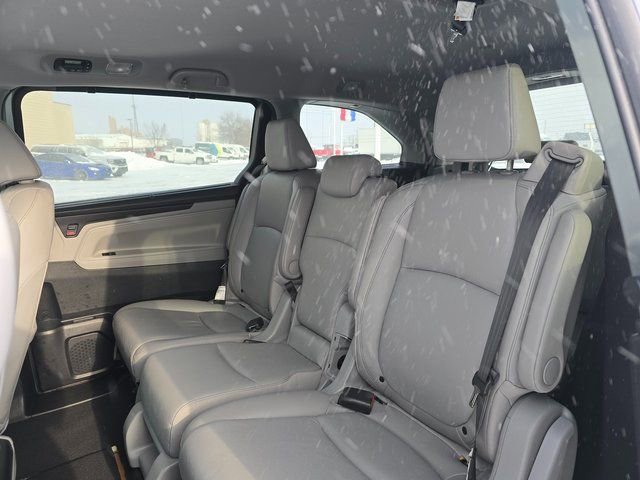 Used 2024 Honda Odyssey EX-L image 13