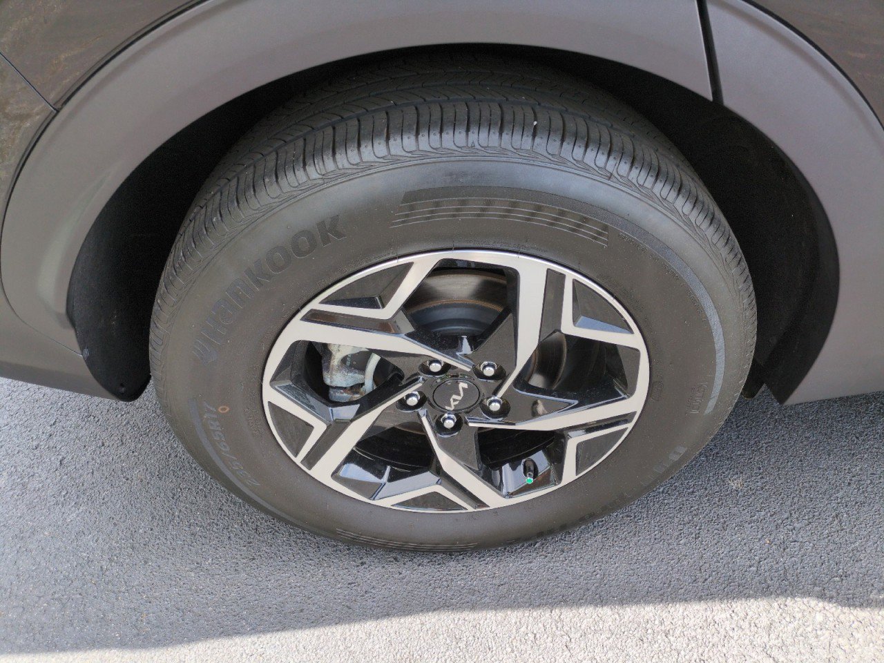 Used 2024 Kia Sportage LX AWD/4WD image 9