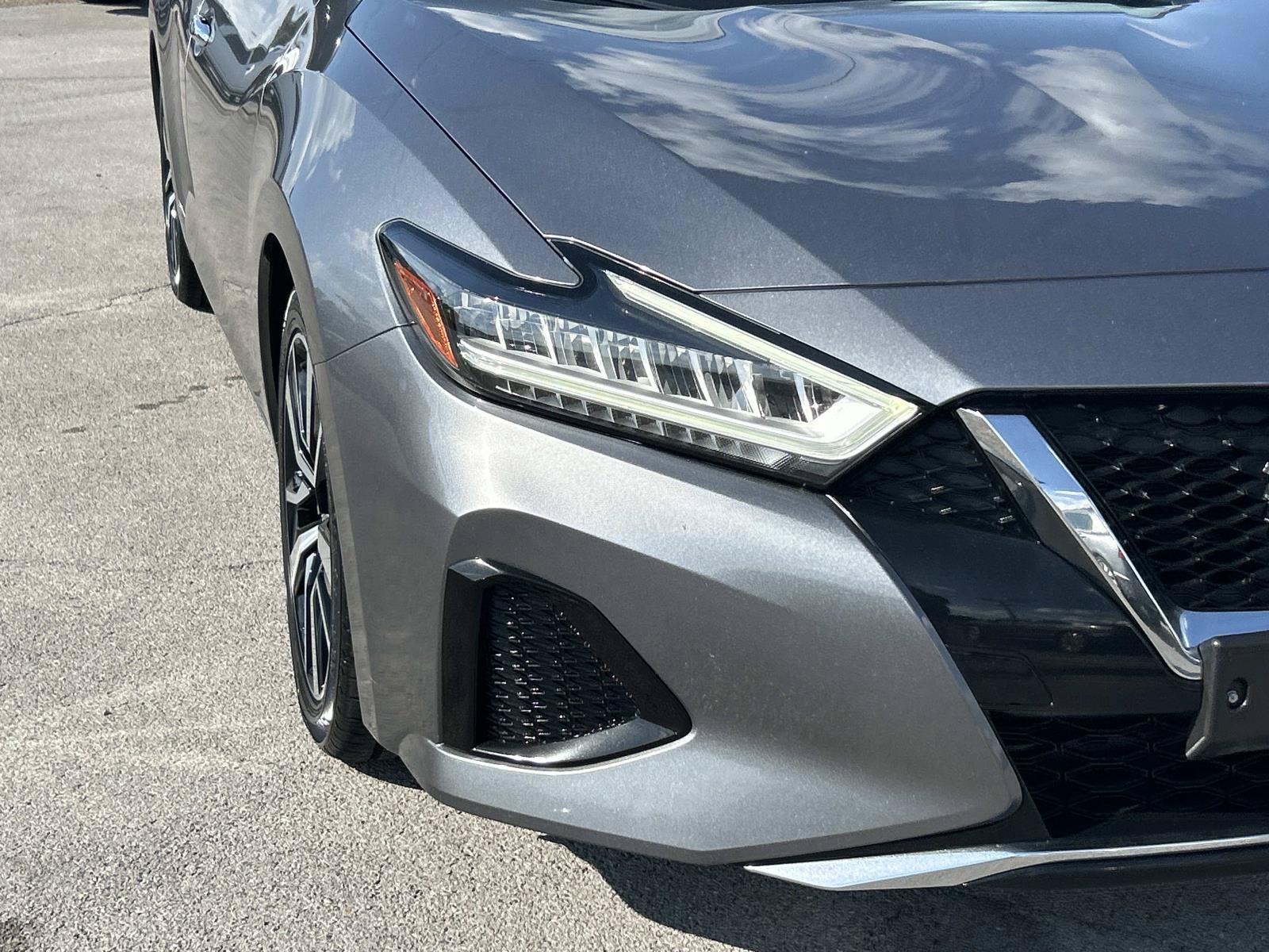 Used 2021 Nissan Maxima 3.5 SV w/ Floor Mat Group FWD image 11