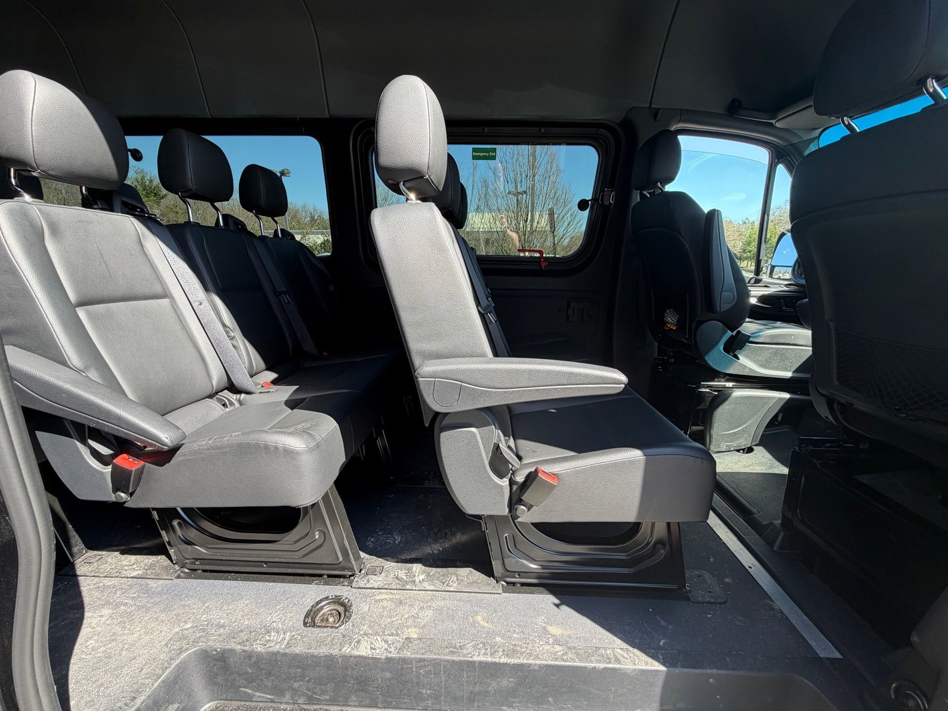 Used 2024 Mercedes-Benz Sprinter 2500 image 10