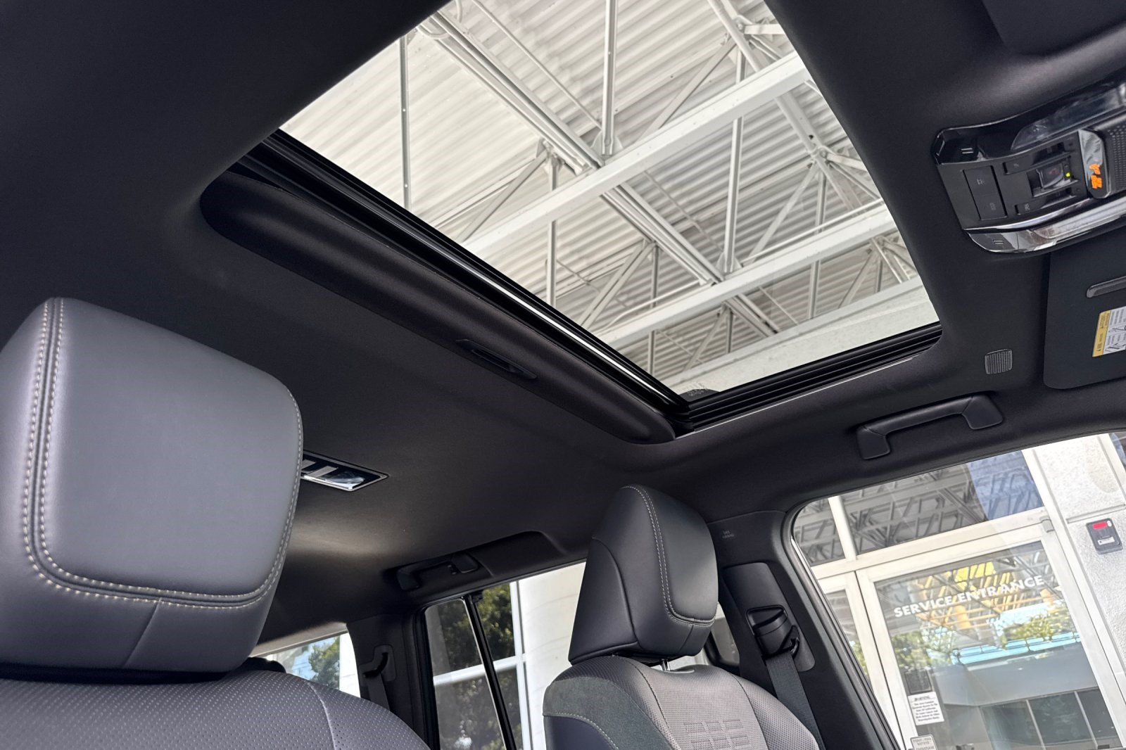 Certified 2024 Lexus GX 550 AWD/4WD image 21