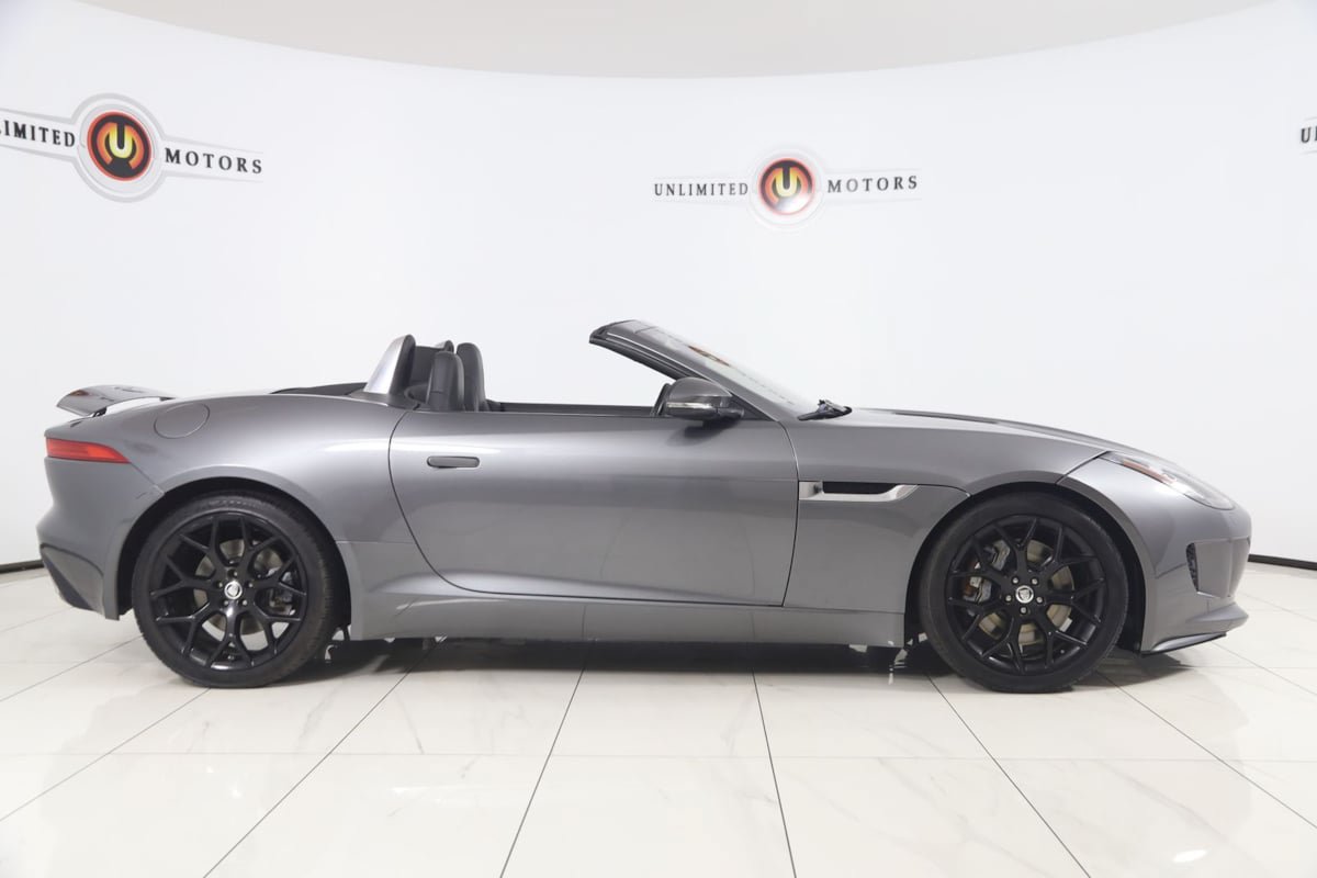 Used 2017 Jaguar F-TYPE Convertible RWD image 46