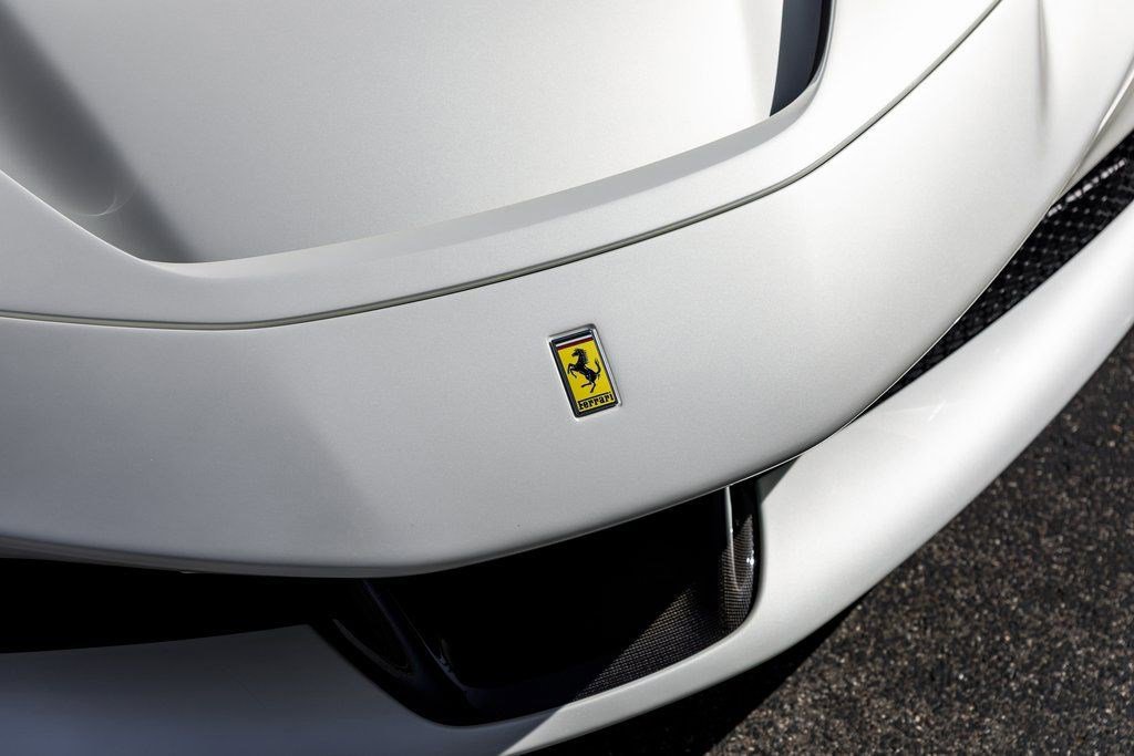 Used 2024 Ferrari SF90 Spider AWD/4WD image 10