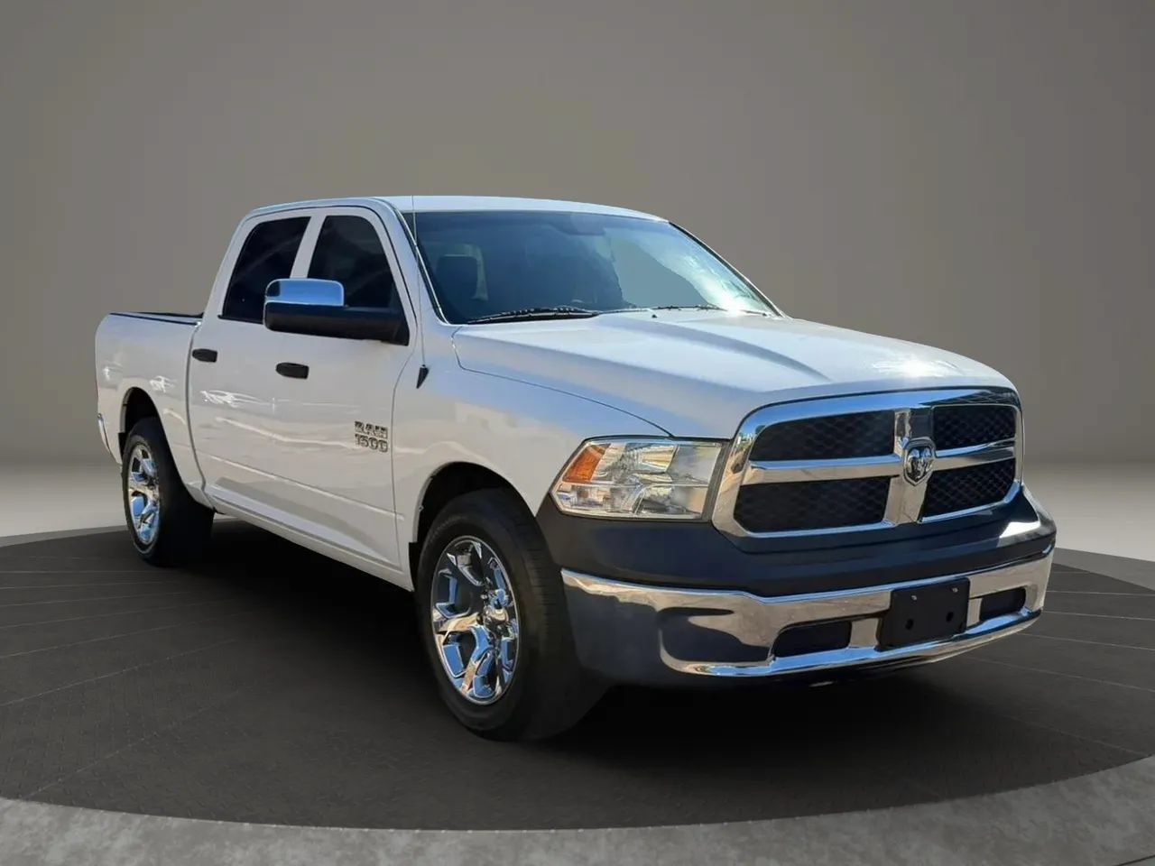Used 2016 RAM 1500 Tradesman w/ Popular Equipment Group RWD image 3