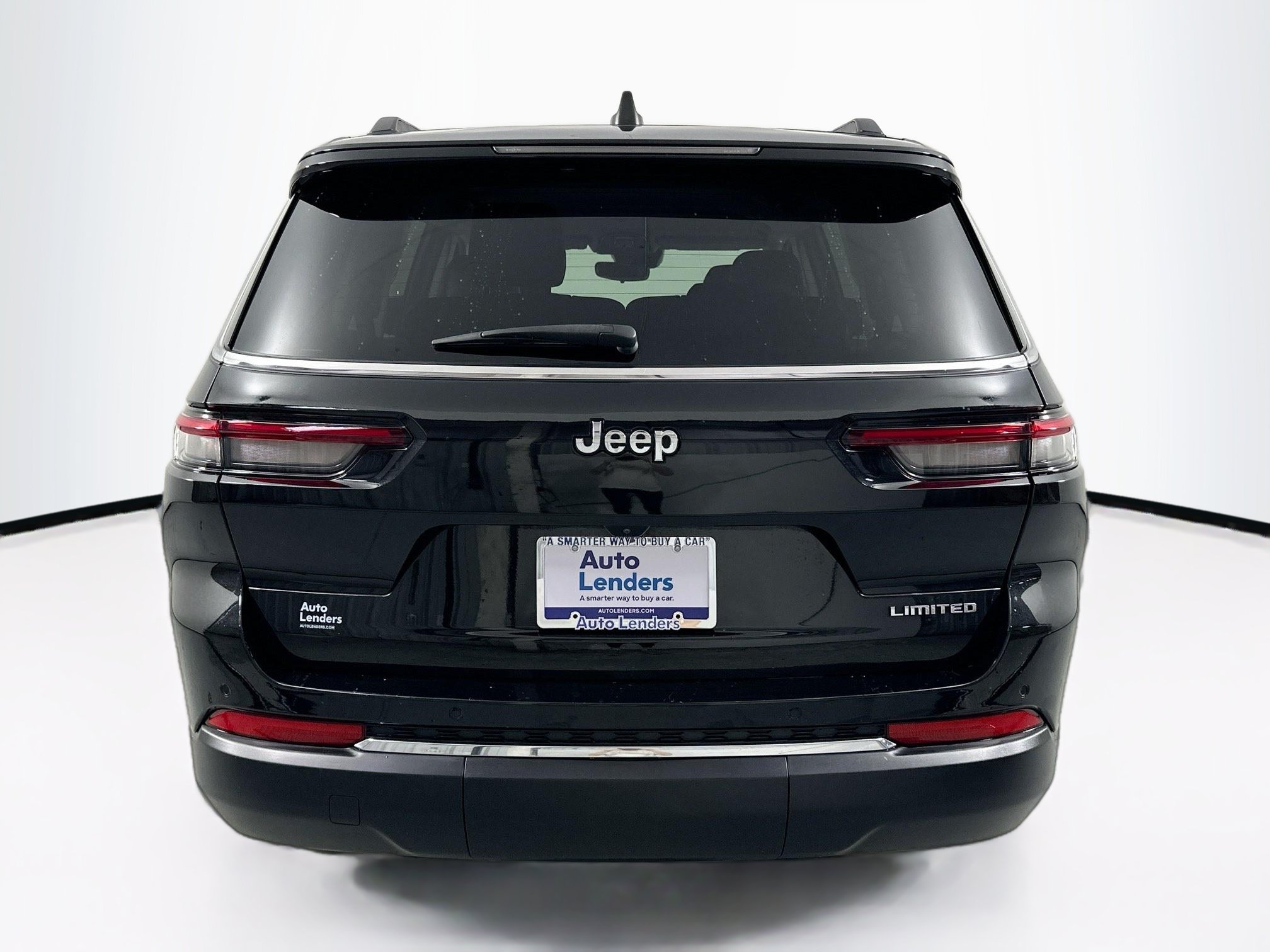 Used 2023 Jeep Grand Cherokee L Limited RWD image 6