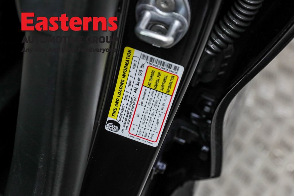 Used 2021 Ford Escape SE image 32