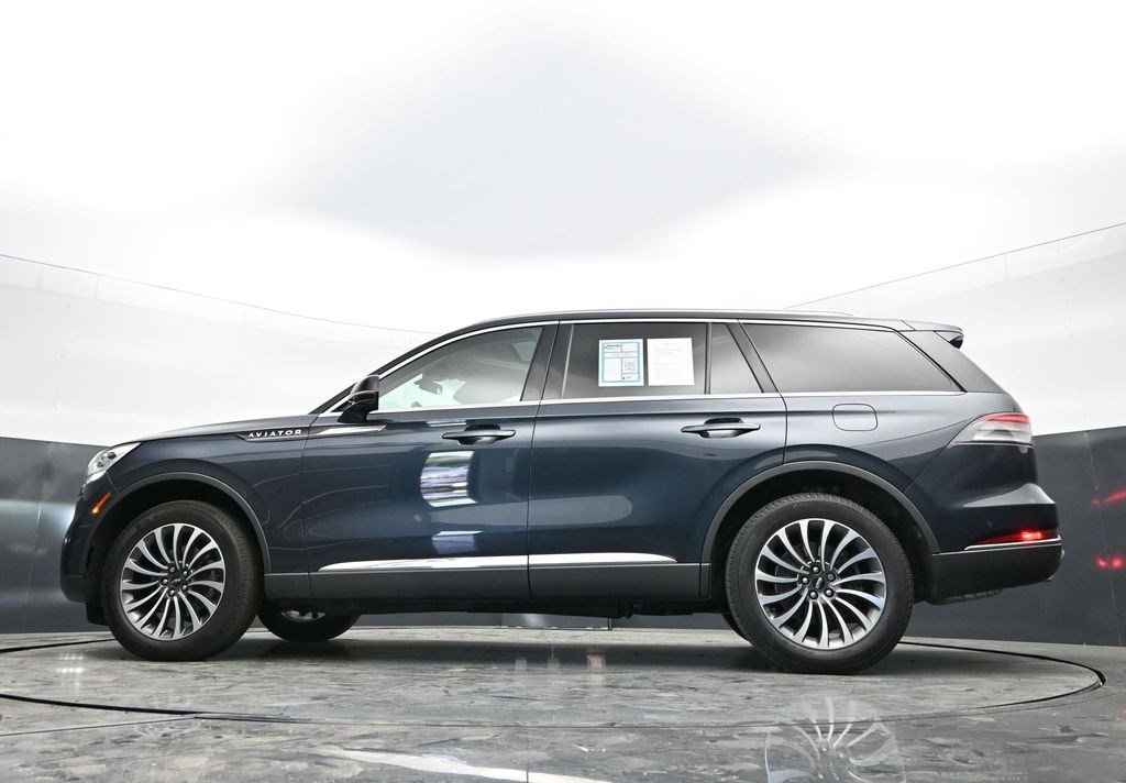 Used 2023 Lincoln Aviator Reserve w/ Equipment Group 201A AWD/4WD image 33