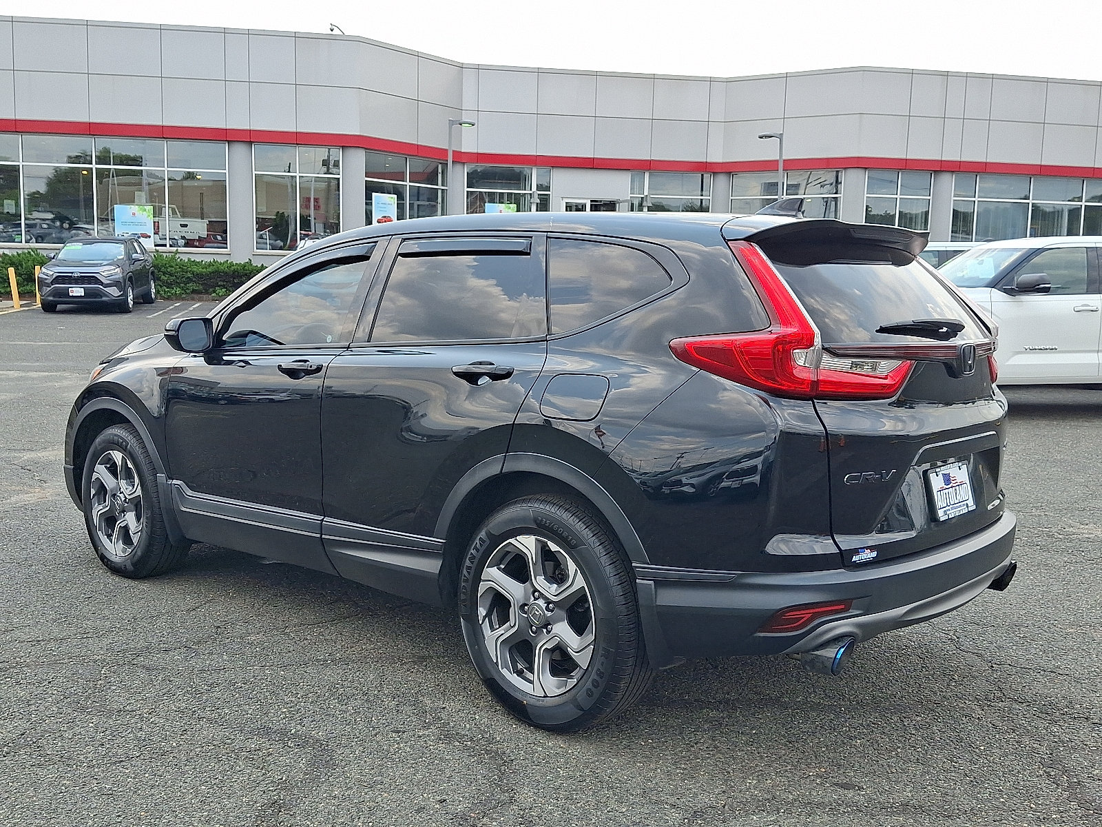 Used 2018 Honda CR-V EX image 5