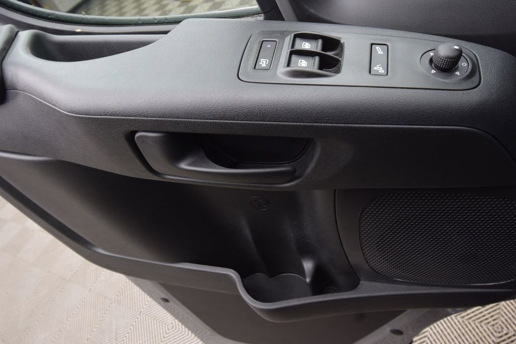 New 2026 RAM ProMaster 2500 w/ Convenience Group image 28