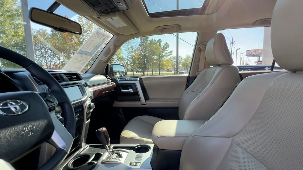 Used 2018 Toyota 4Runner 2WD image 32