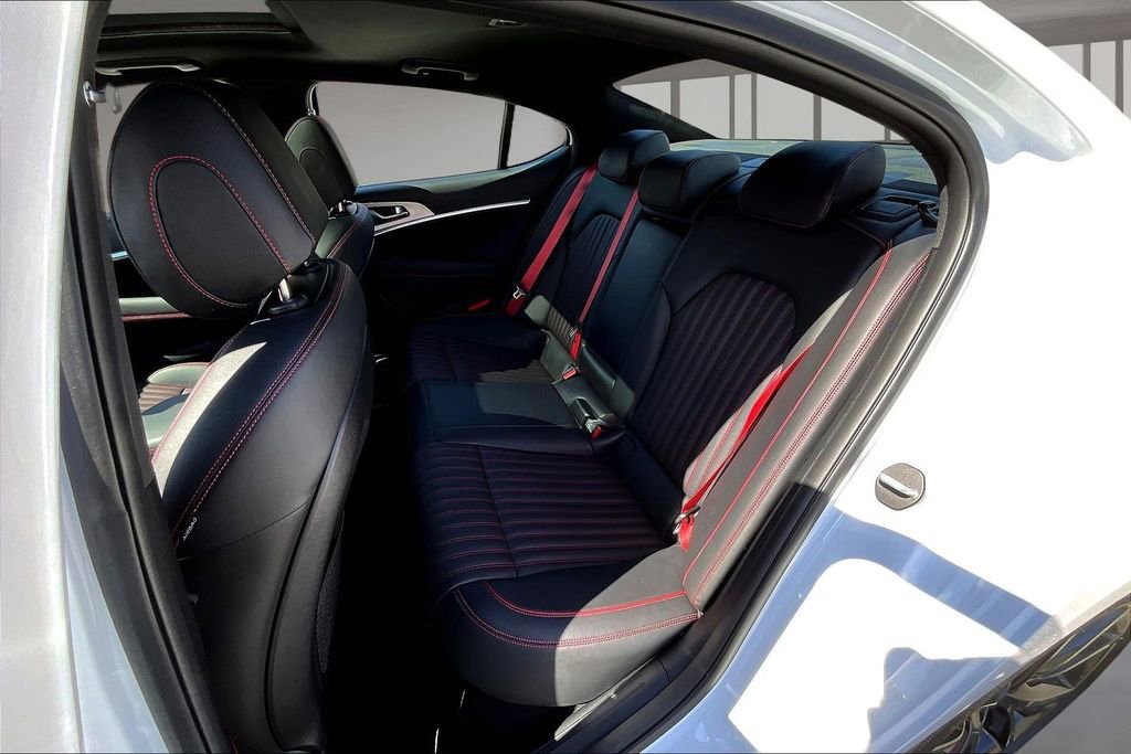 Used 2023 Genesis G70 2.0T w/ Sport Prestige Package image 22