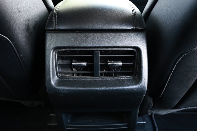 Used 2024 Ford Edge SEL AWD/4WD image 27