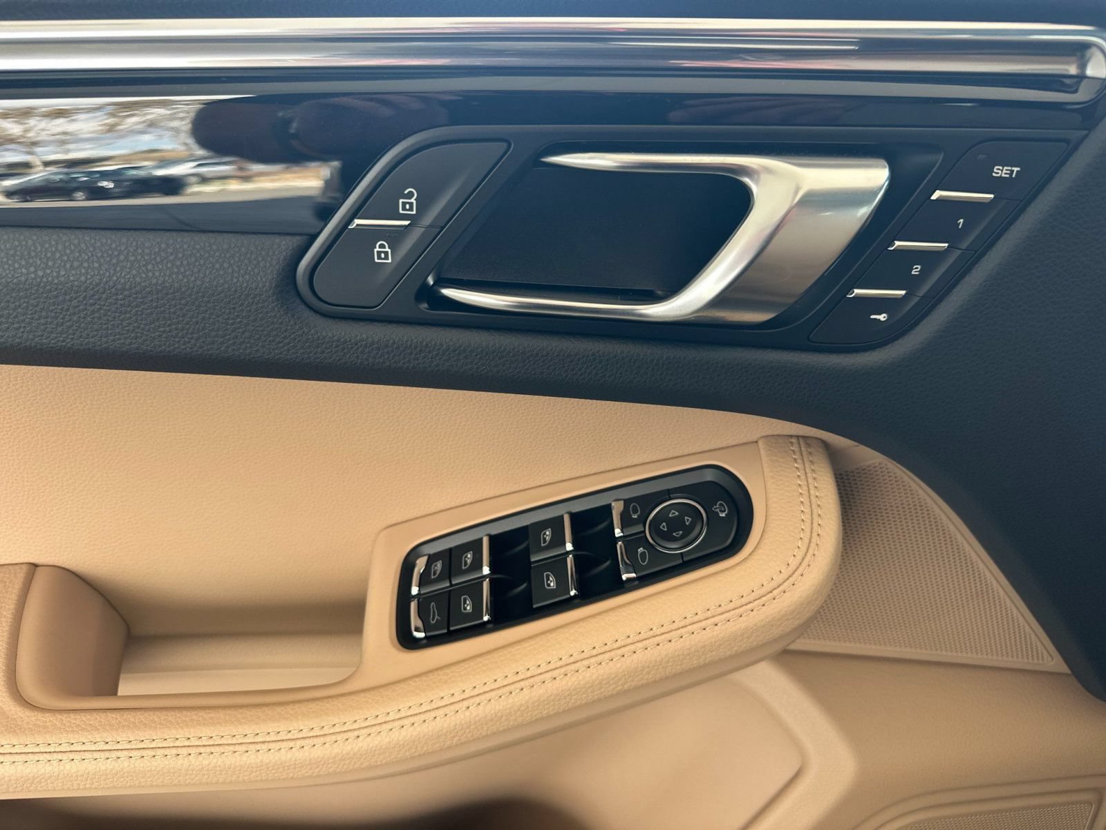 New 2026 Porsche Macan AWD/4WD image 12