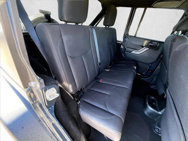Used 2018 Jeep Wrangler Unlimited Sport S image 26